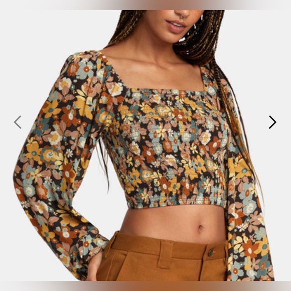 New with tag RVCA Long Sleeve Cropped Blouse - Picture 3 of 8